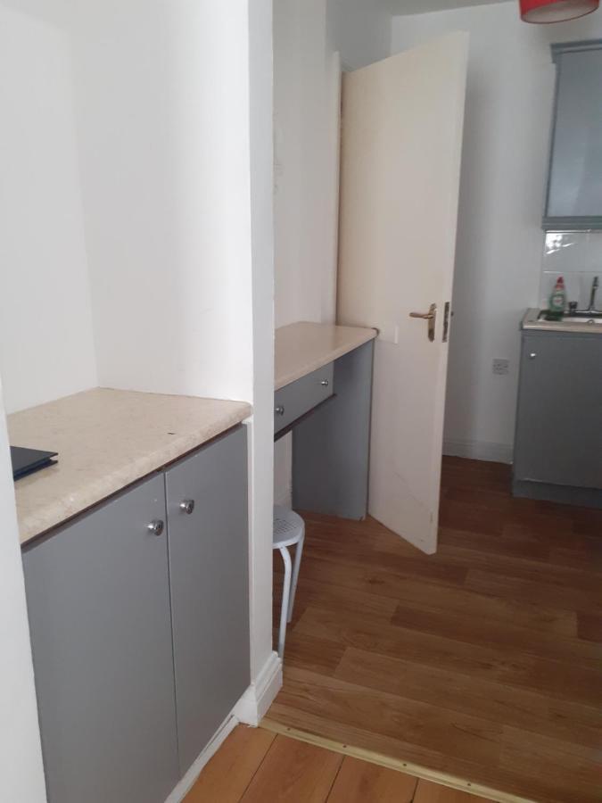 Apartamento Sally 2 Galway Exterior foto